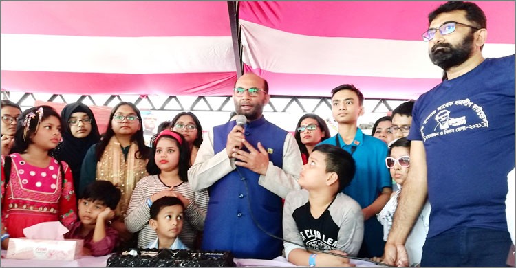 নতুন প্রজন্মকে বঙ্গবন্ধুর আদর্শ ও মুক্তিযুদ্ধের চেতনায় গড়ে তুলতে হবে: শ ম রেজাউল করিম নতুন প্রজন্মকে বঙ্গবন্ধুর আদর্শ ও মুক্তিযুদ্ধের চেতনায় গড়ে তুলতে হবে: শ ম রেজাউল করিম